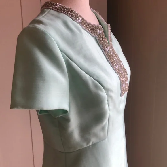 Exquisite Vintage Mint Green Sateen Dress Amazing Beading EUC! Sz M Pockets! - Picture 6 of 11